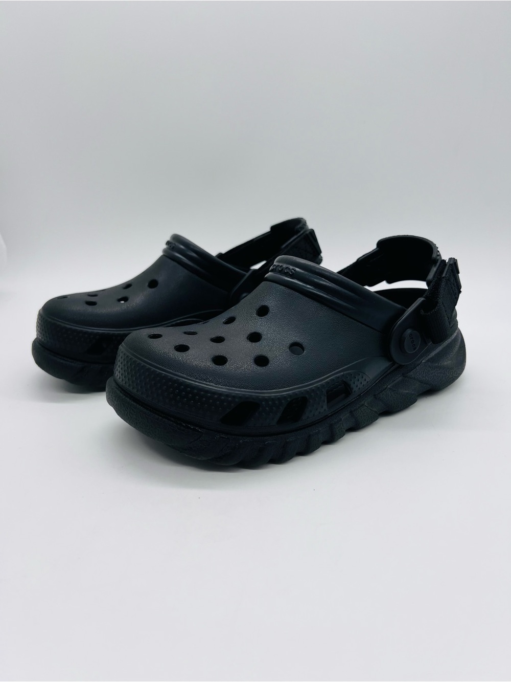 CROCS Kids Black Duet Max II Clog Sandals with Heel Strap SIZE JUNIOR 2